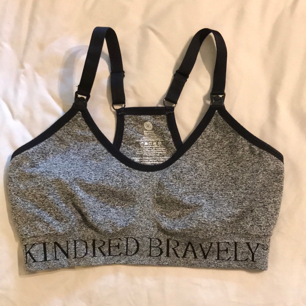 Nursing/pumping sports bra